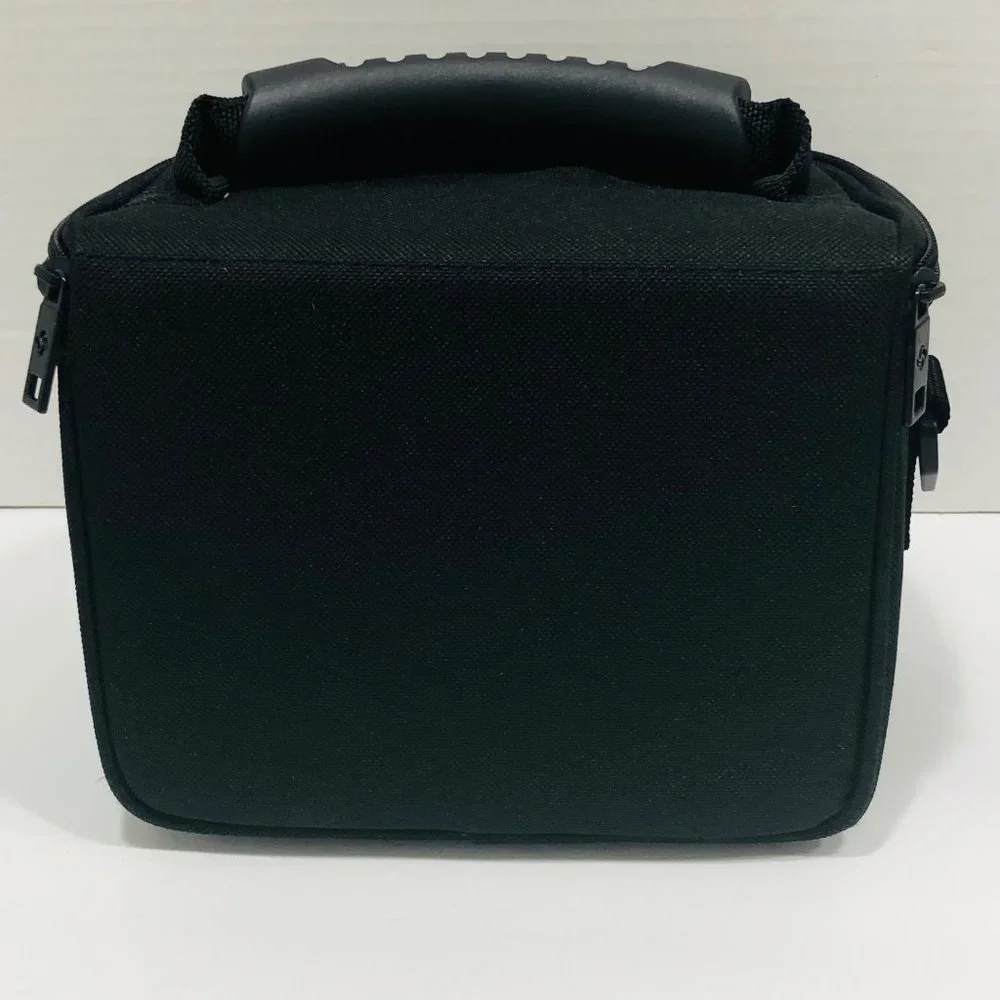 NWOT Samsonite Black Camera Case Bag Padded 5 Pockets 8 x 5 x 5.5‎ Straps